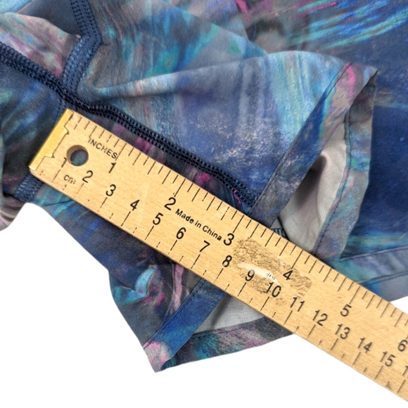 Ivivva Lululemon Girls Lightning Stride Athletic Shorts Sz 14 Blue Workout Cheer - Picture 5 of 9